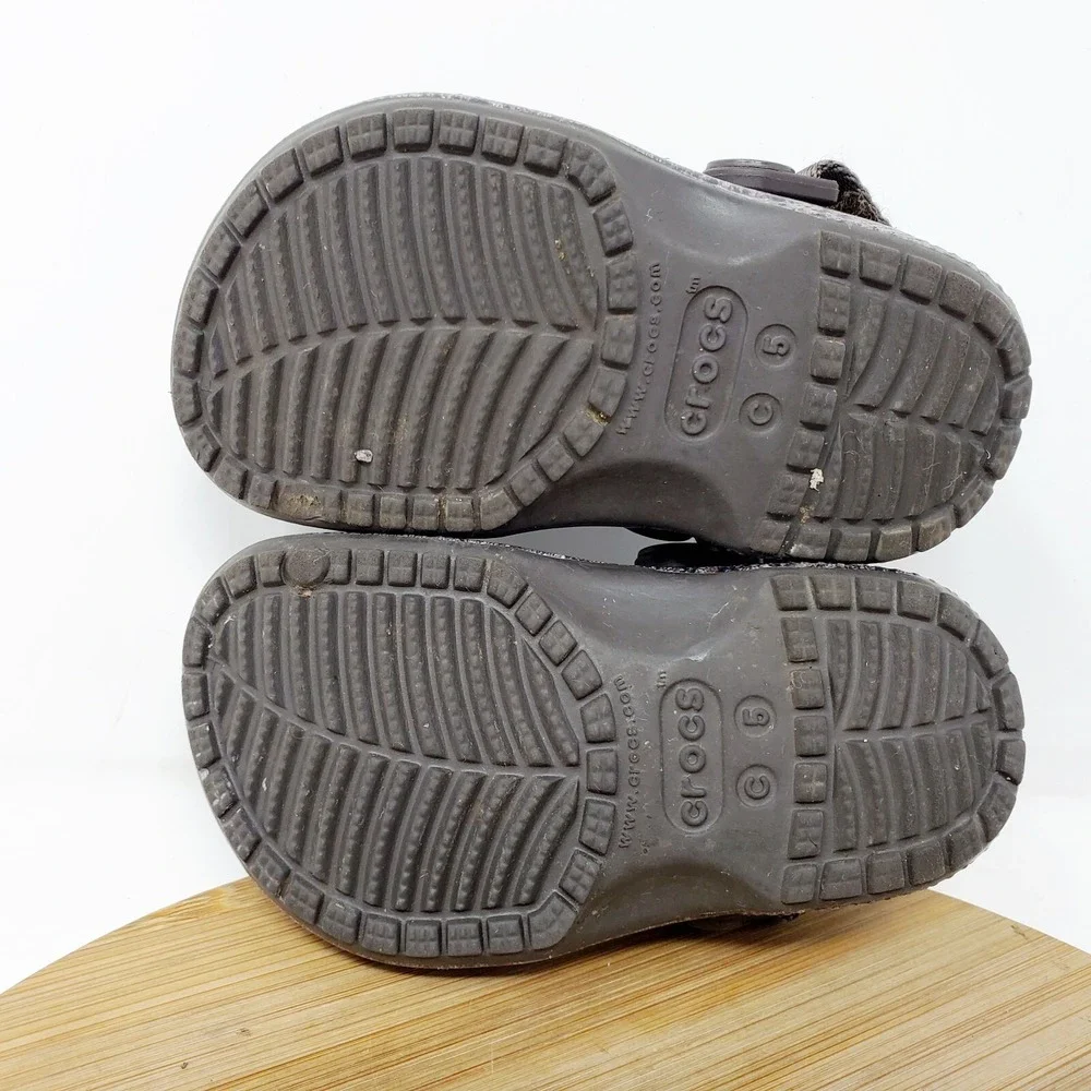 CROCS Carrots Kids 5 Anwar Clog Childrens Play Water‎ Shoes Sandals Dirt Worm